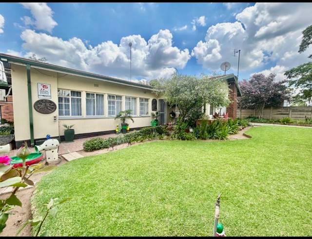 3 BEDROOM HOUSE FOR SALE IN VANDERBIJLPARK SE 1